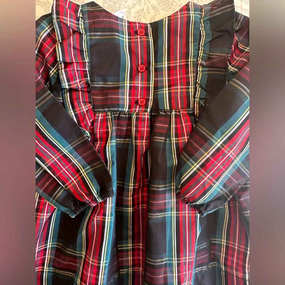 GAP Kids Plaid dress with Ruffle Accents 6-12 months